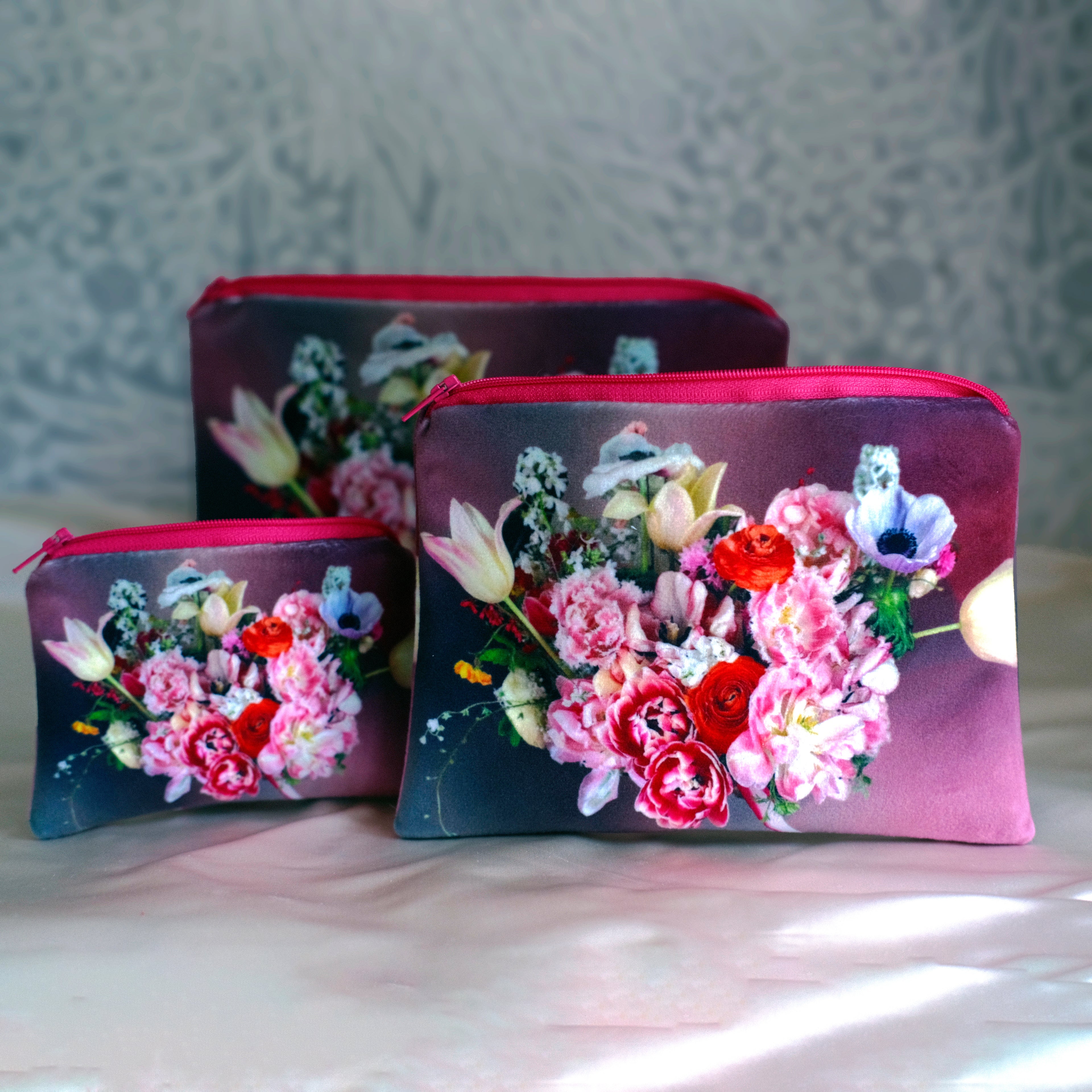 Bouquet velvet pouch - bespoke gift