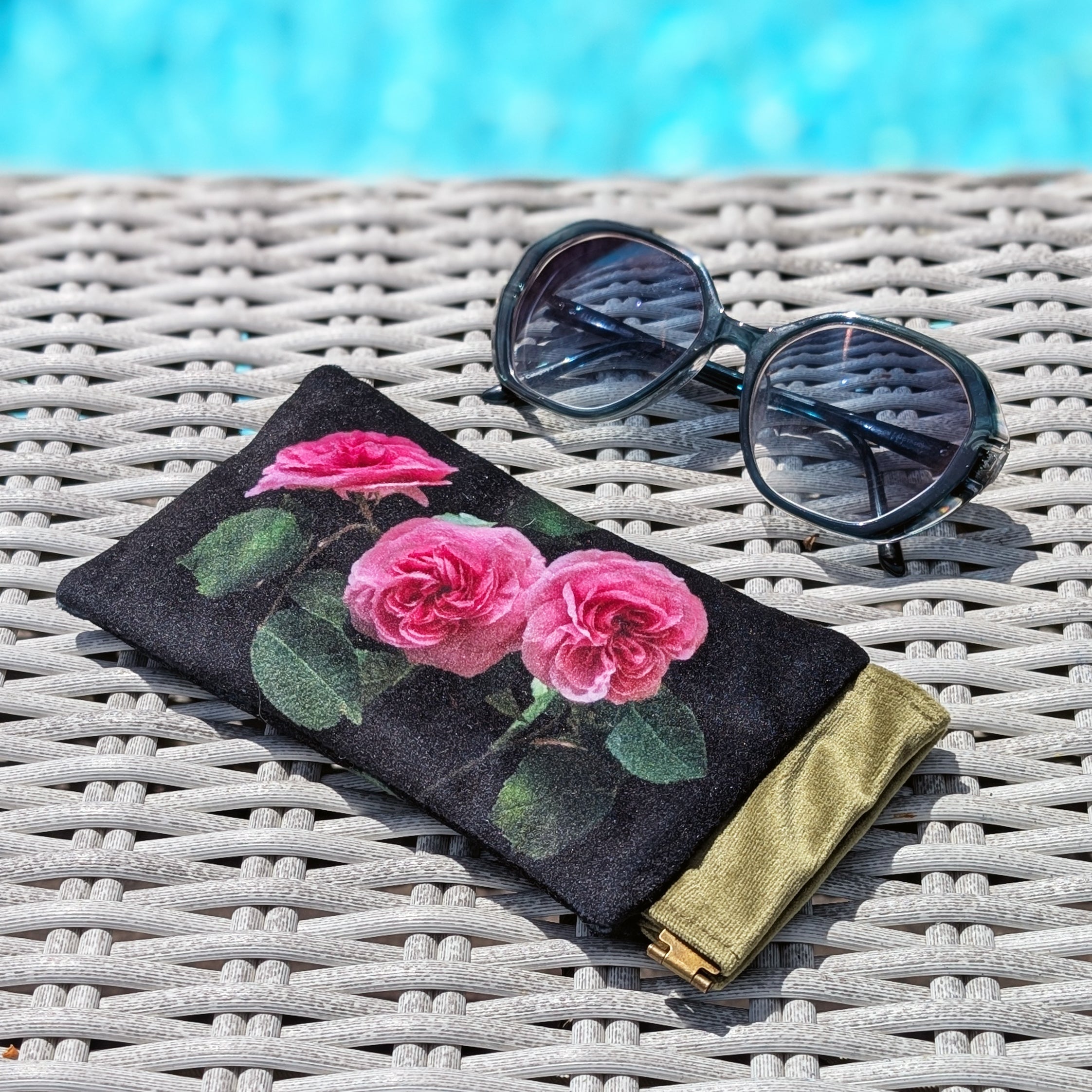 Pink Rose Velvet Glasses Case
